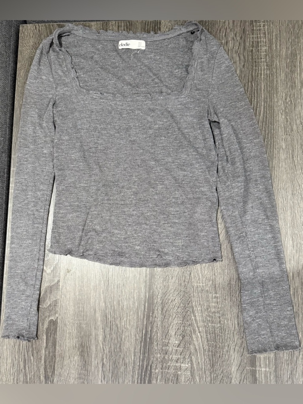 Elodie Gray Ribbed Long-Sleeve Square-Neck Top - Picture 3 of 12